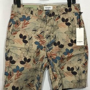 Goodfellow Printed Linden flat front shorts. Men’s size 30 NWT.